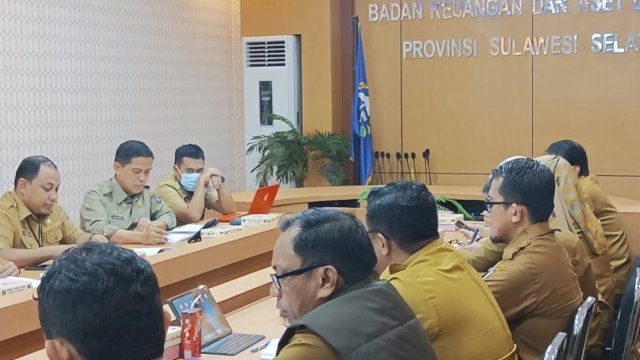 Bappeda Makassar Hadiri Rapat Evaluasi APBD Perubahan 2022 dari BKAD Sulsel