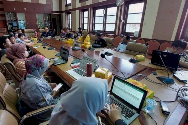 Monev Bappeda Makassar Bahas Aplikasi Terintegrasi SEHATTAmi