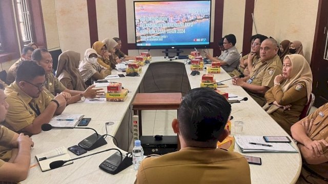 Dipimpin Helmy Budiman, Bappeda Makassar Rapat Persiapan Musrenbang RKPD