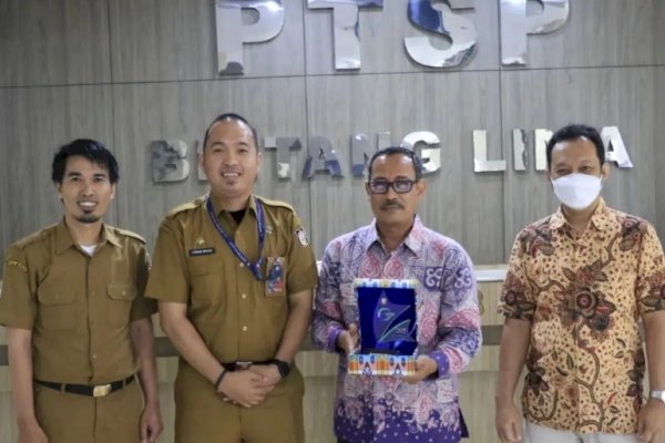 Terima Kunjungan Kemenko Perekonomian, Firman Wahab Sampaikan Program Inovasi DPMPTSP Makassar