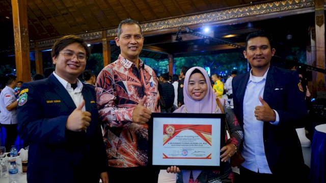 Majukan Karang Taruna di Pangkep, Bupati Yusran Terima Penghargaan Pemerintah Pusat