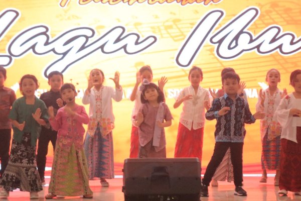 Ilham Azikin Beber Peran Ibu-ibu Tingkatkan Ekonomi Bantaeng