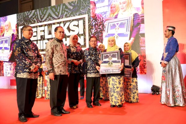Pemkot Makassar Apresiasi Inovasi Terbaik 6 SKPD dan 6 Sekolah