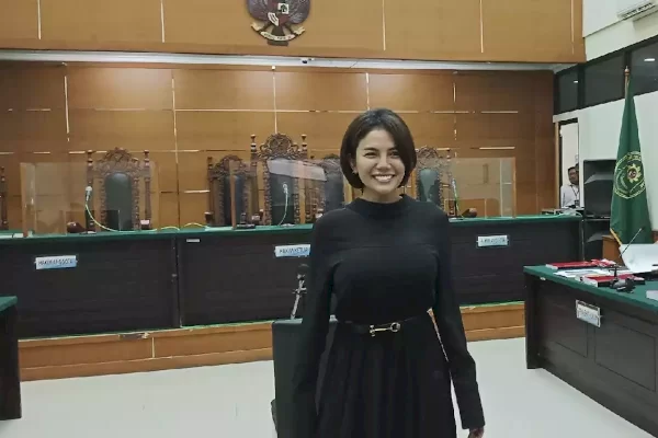 Mangkir Lagi, Nikita Mirzani Sumpahi Dito Mahendra dan Sebut JPU Tukang Bohong