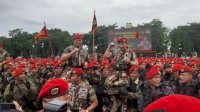 Panglima TNI &#038; Kapolri Terima Brevet Komando Kopassus