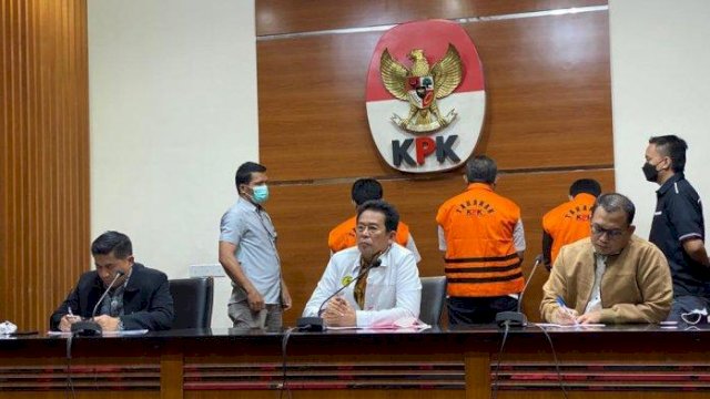 KPK Tetapkan Wakil Ketua DPRD Jatim Tersangka Suap Alokasi Dana Hibah