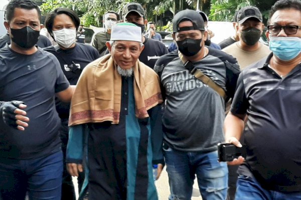 Abdul Qadir Hasan Baraja Pemimpin Khilafatul Muslimin Divonis 10 Tahun Bui