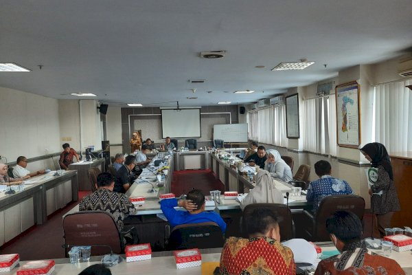 Komisi D DPRD Sulsel Pertanyakan Realisasi Fisik Sejumlah Program di Dinas PUTR