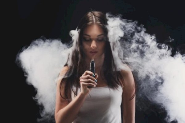 Bahaya Ngevape Ternyata Parah Banget, Paru-paru Bisa Begini