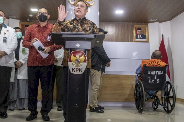 Firli: Lukas Enembe Contoh Pejabat Ugal-ugalan