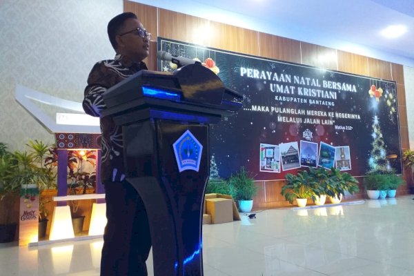 Ilham Azikin Ajak Umat Kristiani Tetap Jaga Kebersamaan