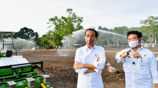 Presiden Joko Widodo Bersama Menteri Pertanian Syahrul Yasin Limpo.