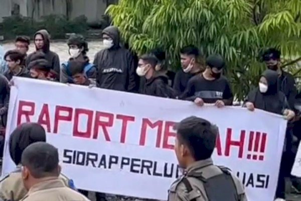 Mahasiswa Sidrap Marah! Sebut Pemkab Sidrap Banyak Buat Kebijakan Tak Pro Rakyat, Juga Singgung Proyek RS Dua Pitue-Pembangunan Asrama Mahasiswa