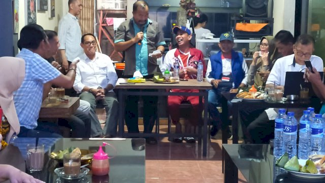 Silaturahmi Ketua DPRD Makassar, Rudianto Lallo Bersama Warga Pa'baeng-baeng