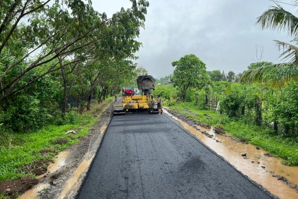 Pembangunan Jalan ke Wisata Air Terjun Batu Manrusu Sudah 90 Persen