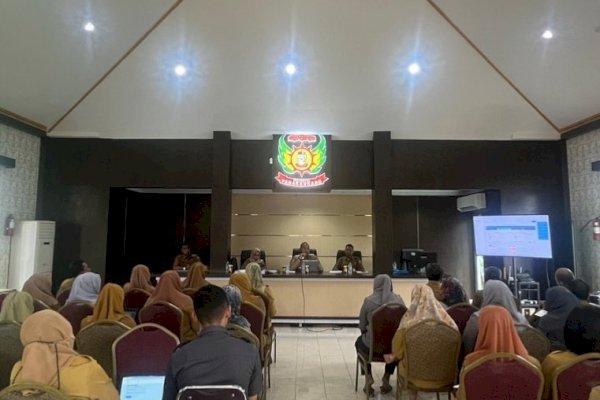 Bersama BKPSDMD Makassar, Pemerintah Kecamatan Panakkukang Bimtek Penyusunan SKP