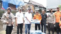 Sigap! BPBD Makassar Gerak Cepat Bantu Warga Terdampak Angin Puting Beliung di Ujung Tanah