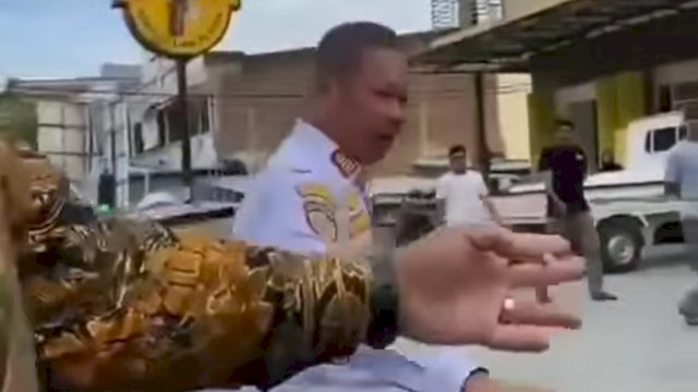 Imbas Sikap Arogansi, Petugas Dishub Wajo Muh Yunus Dibebastugaskan