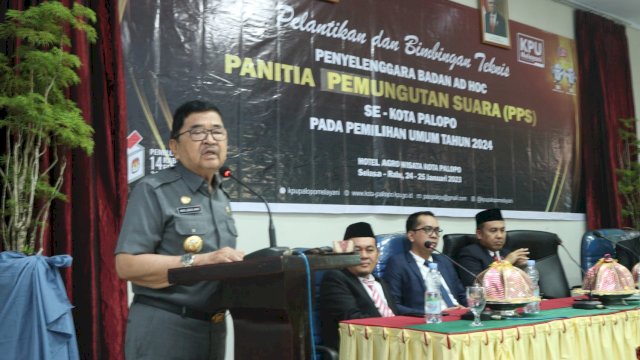 Pelantikan Anggota PPS Pemilu 2024 di Palopo