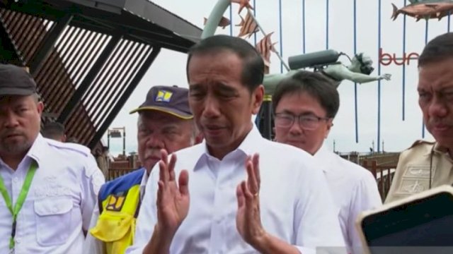 Jokowi: Turis Asal China Berbondong-bondong ke Manado Februari