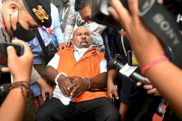 Jumlahnya Tidak Sedikit, KPK Sebut Korupsi Lukas Enembe Bisa Capai Rp1 Triliun