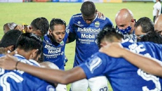 Persib Bandung Gusur Persija di Puncak Klasemen Liga 1 Usai Bekuk Borneo FC