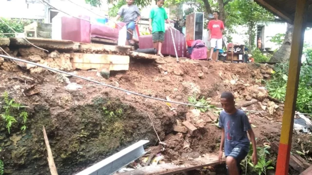 92 Rumah Warga Tanimbar Rusak Pascagempa di Maluku