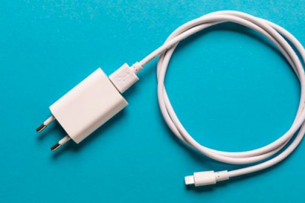 Lima Kebiasaan yang Dapat Merusak Charger Handphone