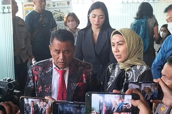 Venna Melinda Ungkap Detik Menegangkan Lari dari Kebrutalan Ferry Irawan