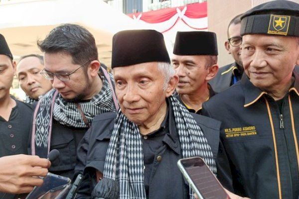 Amien Rais: soal Capres Kita Tidak Cari yang Lihai Gendong Anak dan Bagi-bagi Sepeda