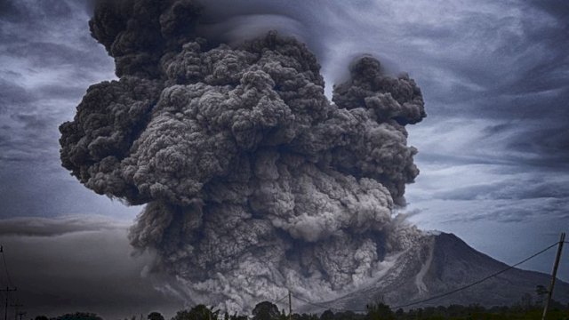 Erupsi Gunung Kerinci, Semburan Abu Meluas ke Sejumlah Desa