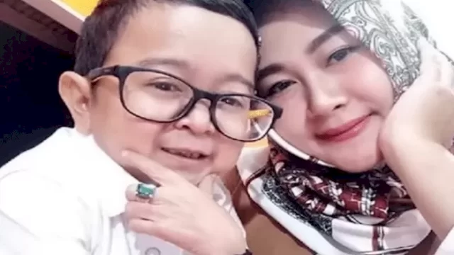 Ketahuan Selingkuh, Daus Mini Digugat Cerai Istri ke-3