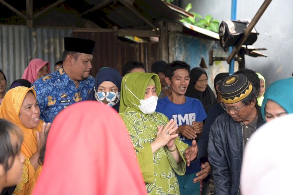 Family Gathering SMANSA 86 Makassar, Indira Yusuf Ismail Ajak Alumni Bantu Warga Terdampak Banjir