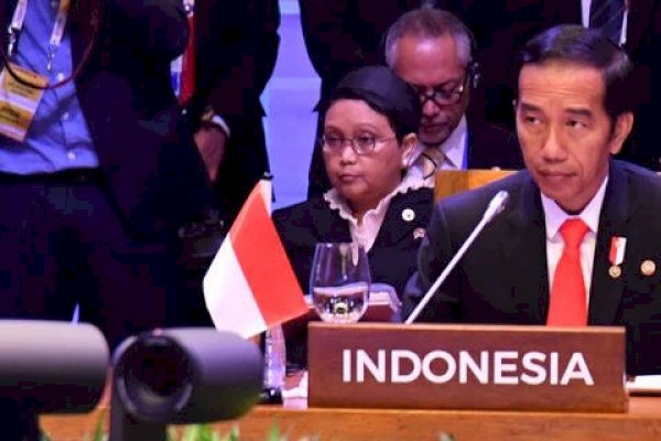 Bertemu Menlu Negara-Negara Asia Tenggara, Jokowi Tekankan ASEAN Tak Boleh Jadi Proxy Siapapun