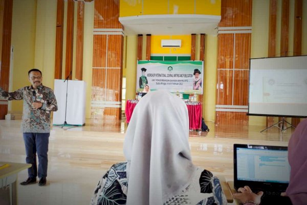 Unit Pengembangan Bahasa IAIN Palopo Gelar Workshop International