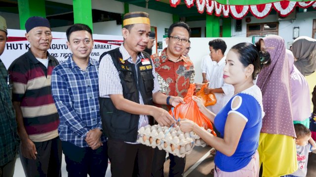 Ketua DPRD Kota Makassar, Rudianto Lallo Hadiri Milad Paguyuban Masyarakat Kelapa Tiga Sejahtera.