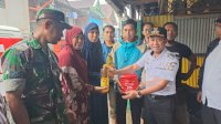 Camat Tallo Alamsyah Respon Cepat-Beri Bantuan Warga Terdampak Angin Kencang di Suangga