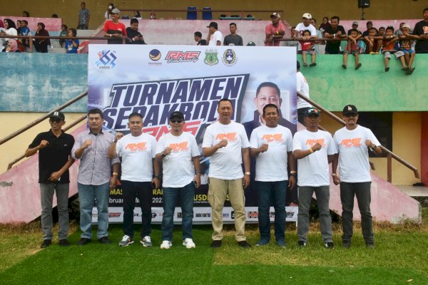 Berhadiah Jutaan Rupiah, 32 Tim Sepakbola Terbaik Berjuang Memenangkan Piala RMS Cup 2023 Pinrang