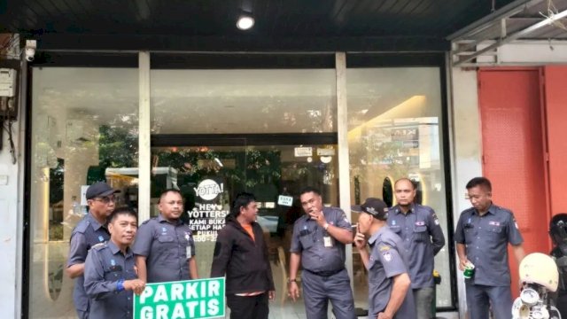 Gerak Cepat TRC Perumda Parkir Makassar Lakukan Penindakan Jukir Liar