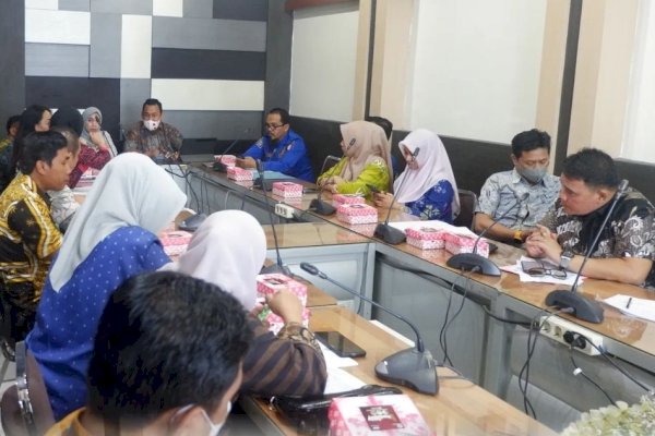 Bapenda Makassar Bersama Perwakilan SKPD Rapat Rekonsiliasi Penerimaan PAD