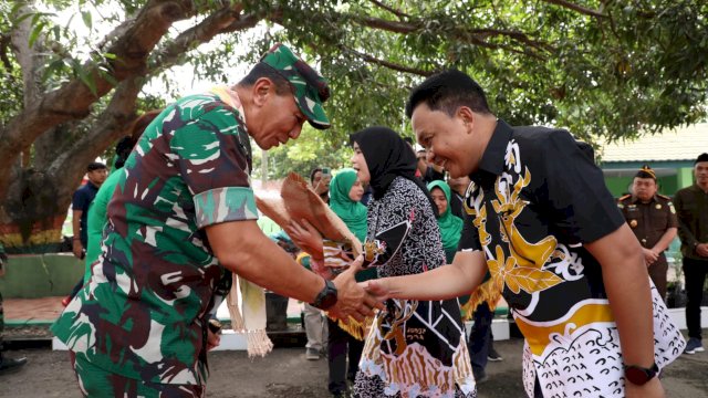 Berkunjung ke Bantaeng, Pangdam XIV Apresiasi Langkah Pemerintah Tekan Inflasi