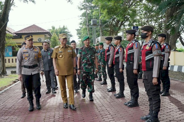 Bupati Basmin Mattayang Pimpin Apel Gelar Pasukan OPS Keselamatan Pallawa 2023, Tetapkan 4 Target Operasi