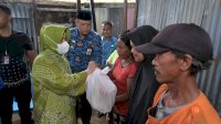 TP PKK Kota Makassar Salurkan 200 Paket Sembako untuk Pengungsi Banjir Makassar