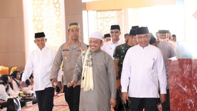Pakar Aswaja Nusantara Ceramah di Bantaeng, Ingatkan Pentingnya Hubungan Baik