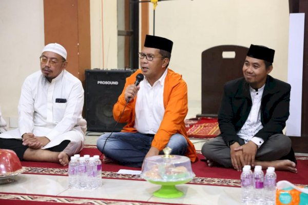 Silaturahmi di Pondok Pesantren Ibnu Qayyim, Danny Pomanto Gaungkan Jagai Anakta