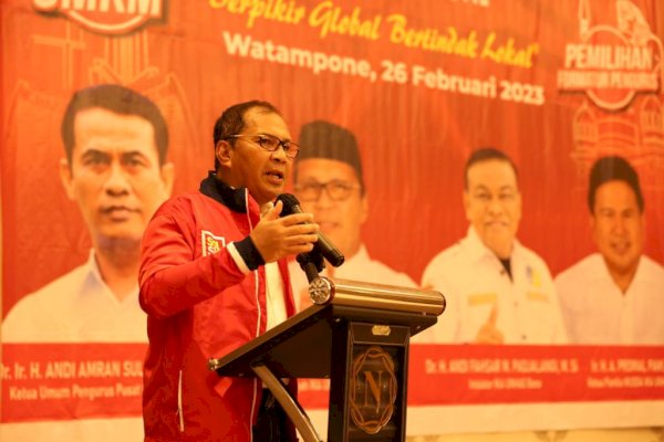 Buka Musda IKA Unhas Bone, Danny Pomanto Titip Pesan Utamakan Kolaborasi dan Komunikasi