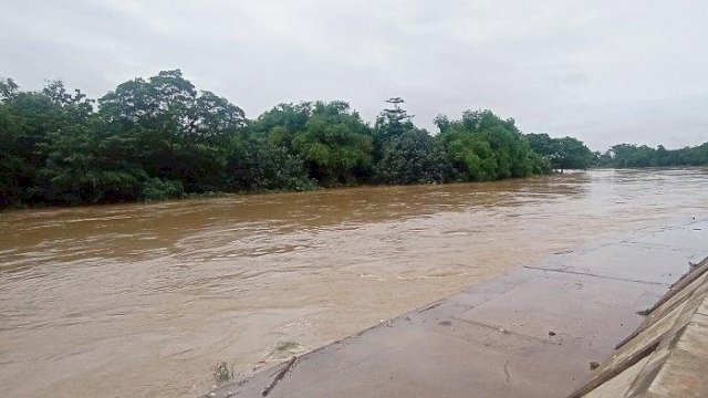 Bengawan Solo Meluap, Lima Kabupaten/Kota Dikepung Banjir