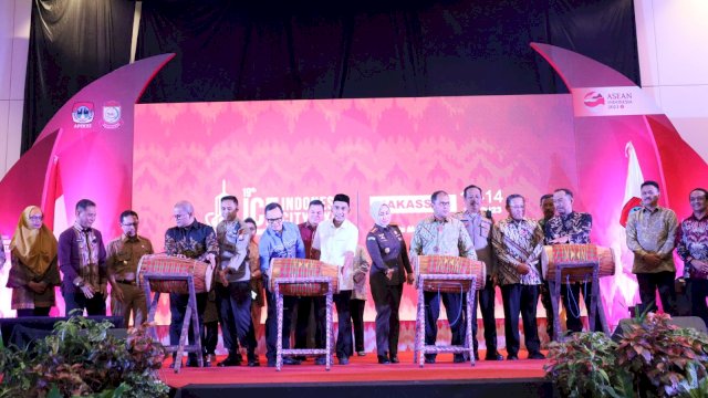 Danny Pomanto dan Bima Arya Launching Indonesia City Expo XIX