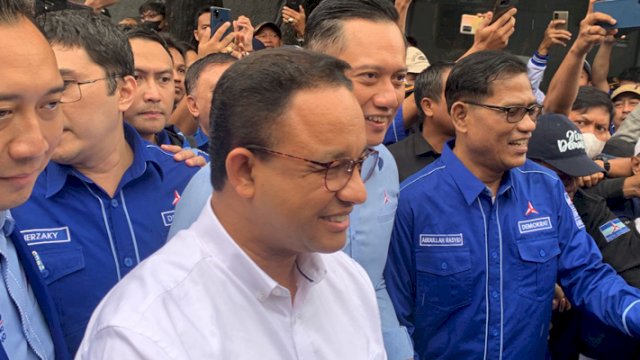 Anies Tiba di Markas Partai Demokrat, Yel-Yel &#8216;Anies-AHY Pasti Menang&#8217; Menggema