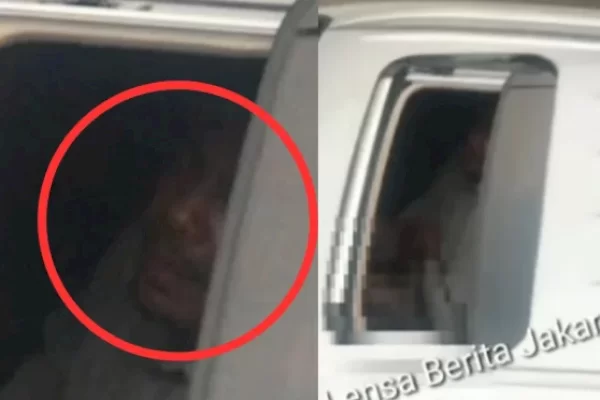 Buka Sunroof, Sopir Pajero Onani di Bawah JPO Setiabudi